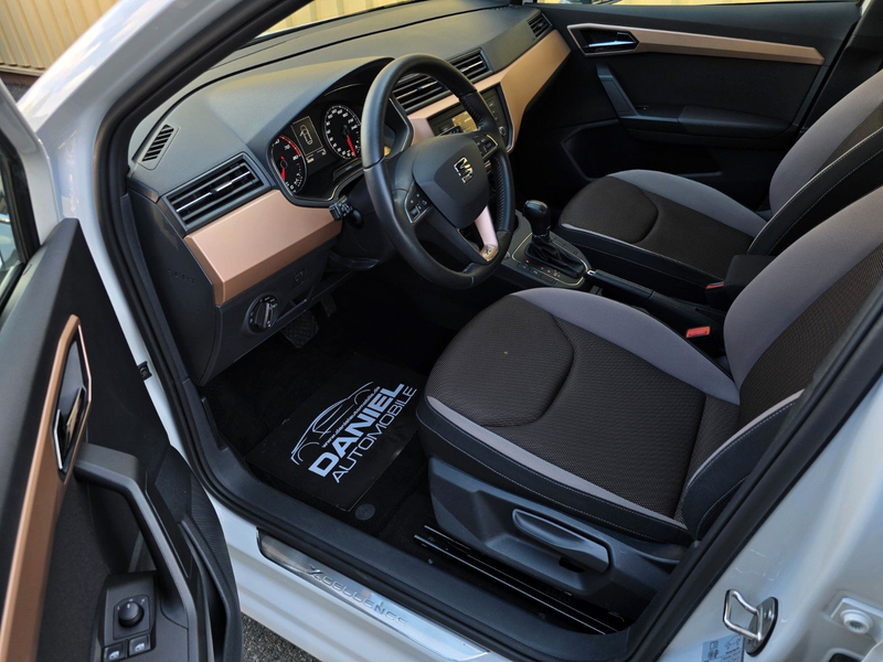 SEAT Ibiza 1.0 TSI Xcellence DSG+KLIMA+ALU+TEMP+PDC — photo 12