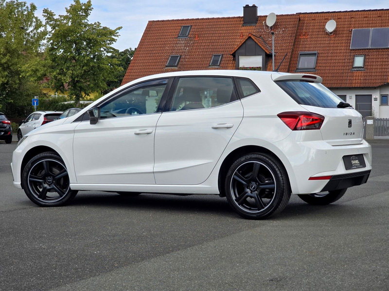 SEAT Ibiza 1.0 TSI Xcellence DSG+KLIMA+ALU+TEMP+PDC — photo 5