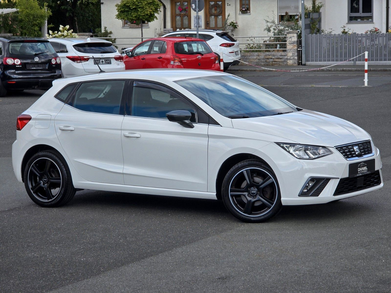 SEAT Ibiza 1.0 TSI Xcellence DSG+KLIMA+ALU+TEMP+PDC — photo 9