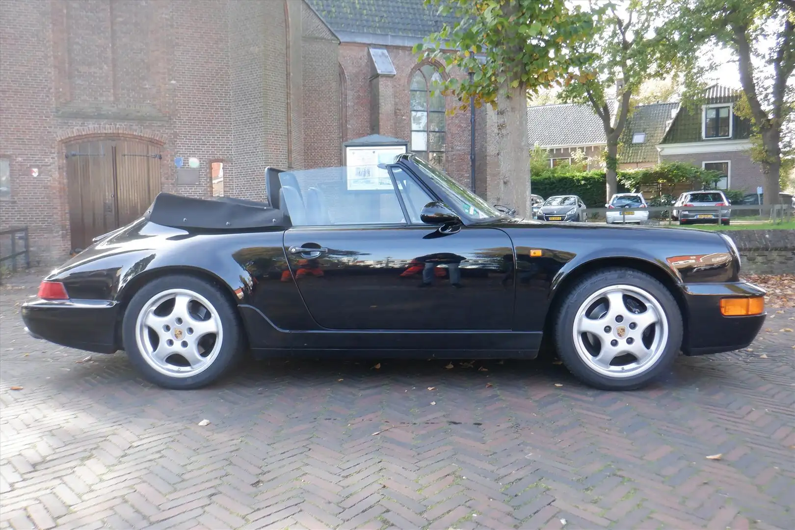 Porsche 964 3.6 CARRERA 2 CABRIO AUT TL U9 Zwart - 1