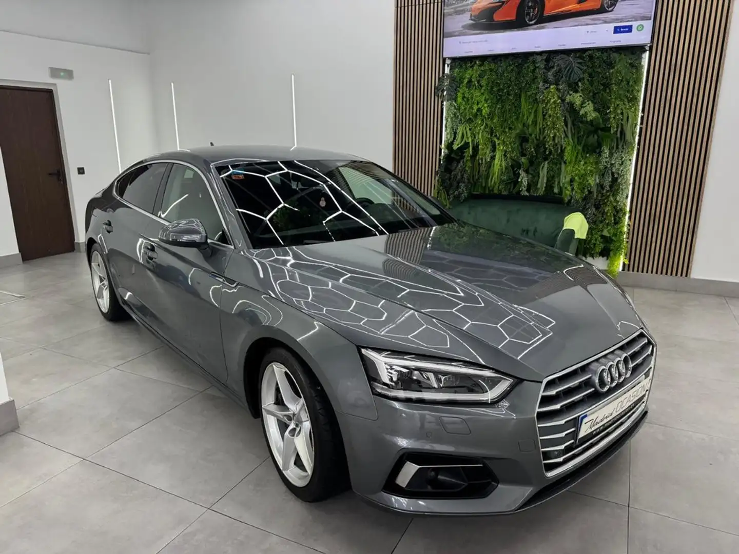 Audi A5 35 TFSI 110kW (150CV) S tronic Sportback Grau - 2