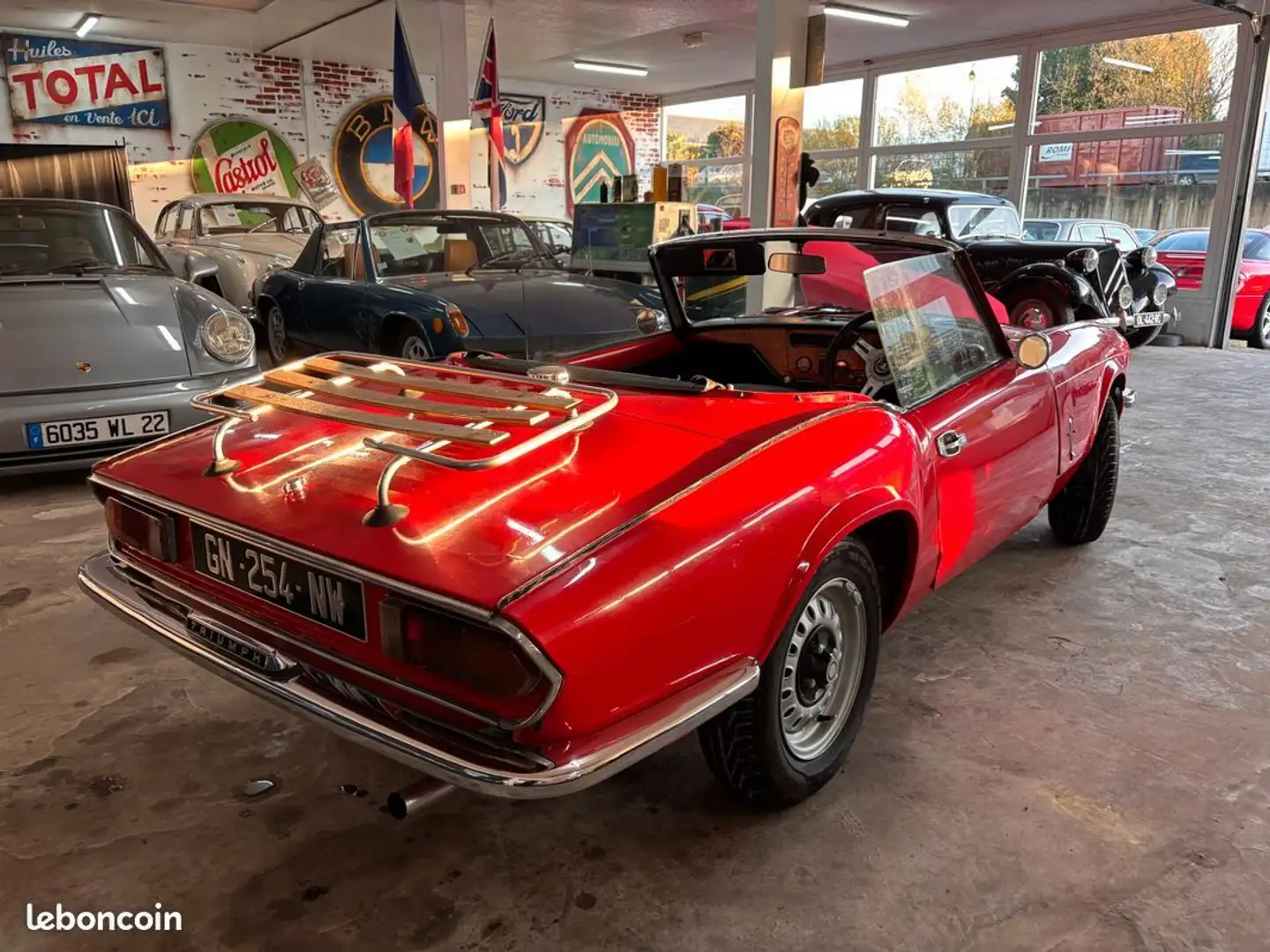 Triumph Spitfire 1300 mk iv Red - 2