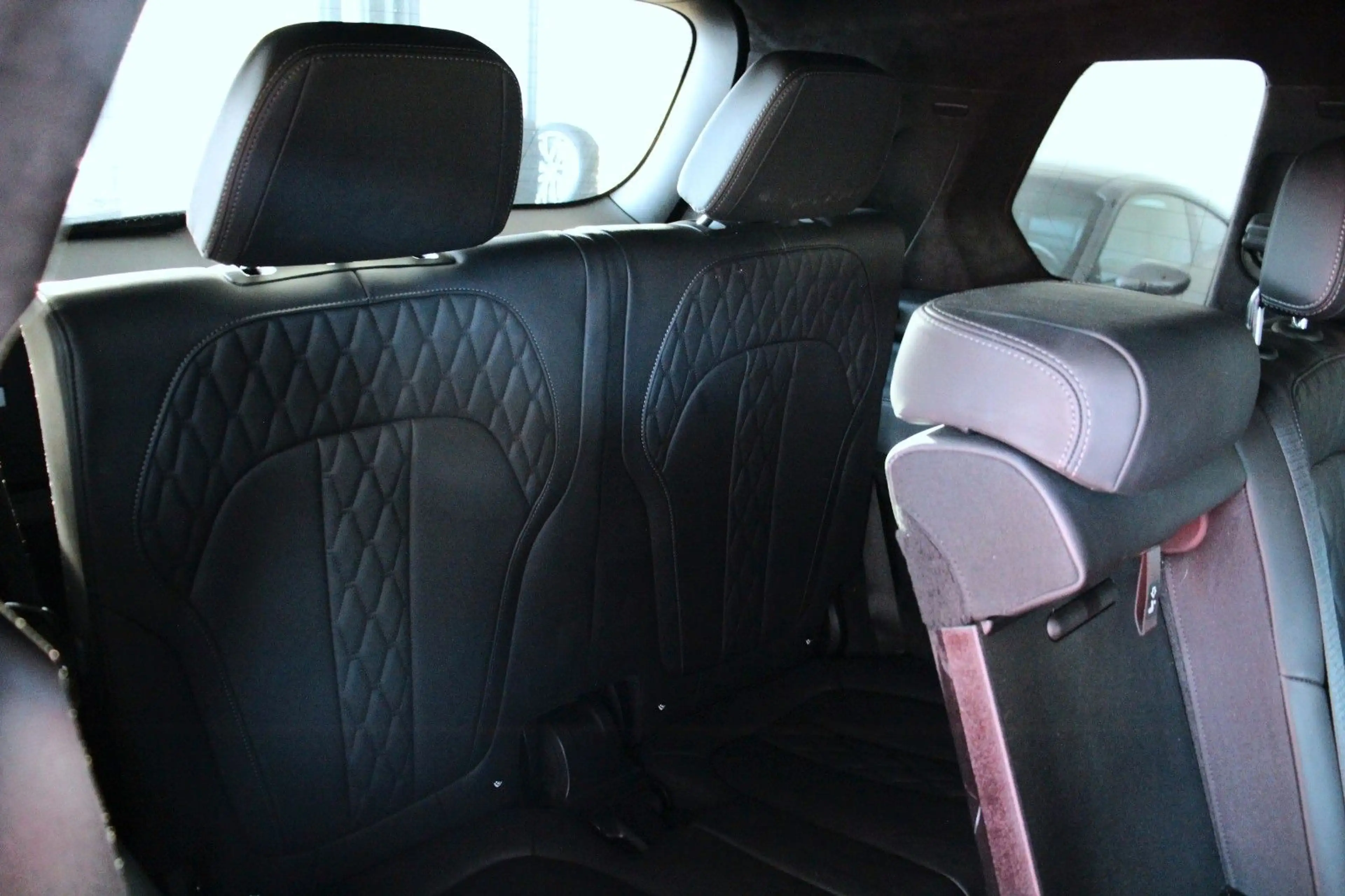 BMW X7 xDrive40d M Sport *Laser*AHK*7Sitze*SoftClose — photo 13