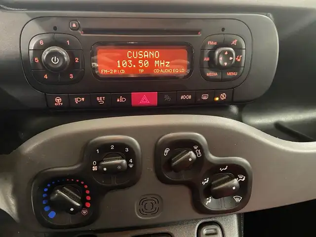 Fiat Panda view 9