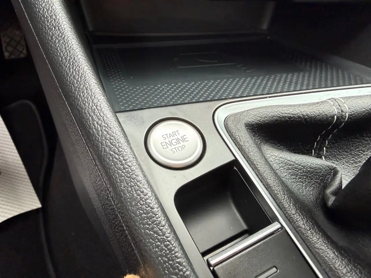 Volkswagen Jetta снимка Volkswagen Jetta