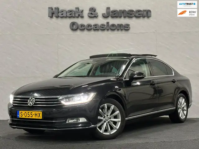Volkswagen Passat 1.5 TSI Highline Business R Pano Virtual