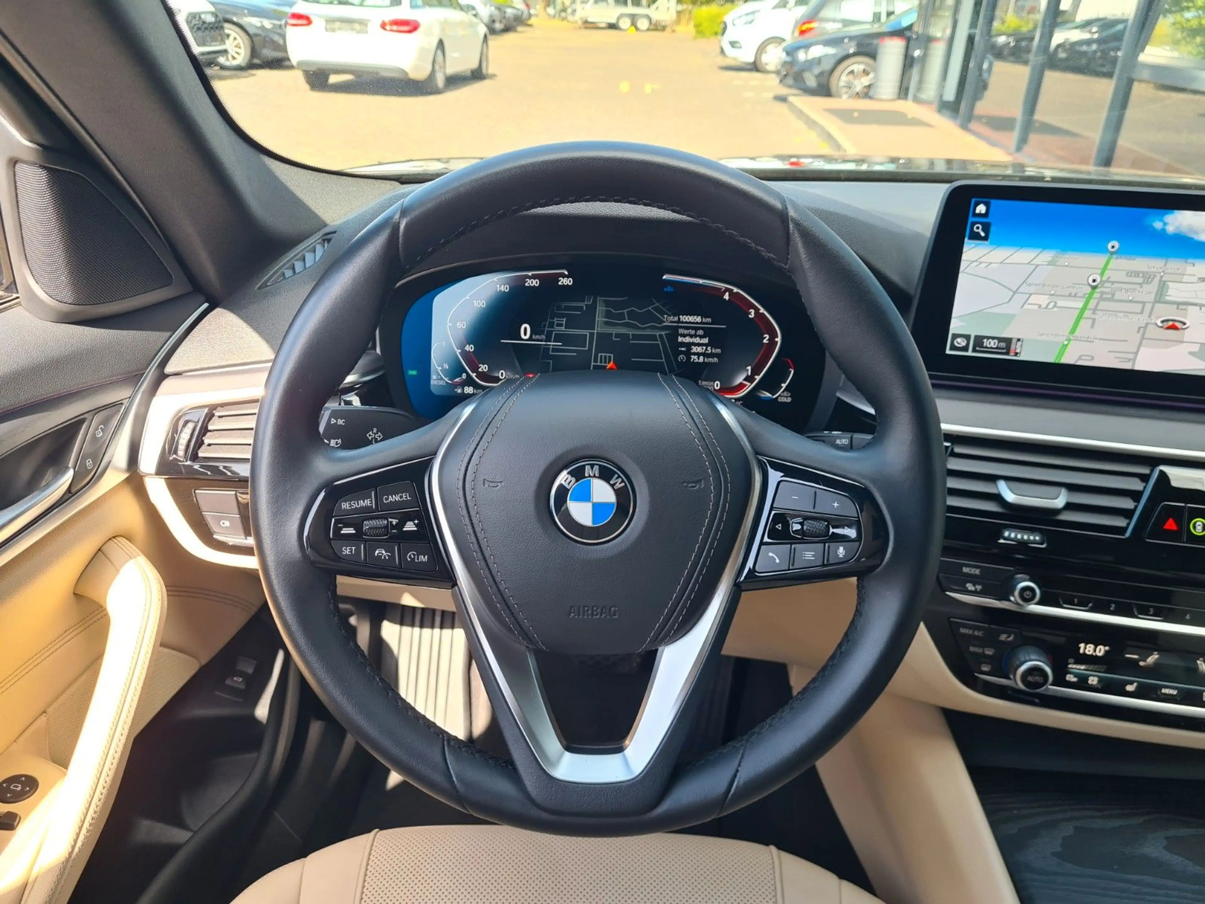 BMW 520 d Touring - SHADOW - ACC - HUD - 8 x ALU — photo 12