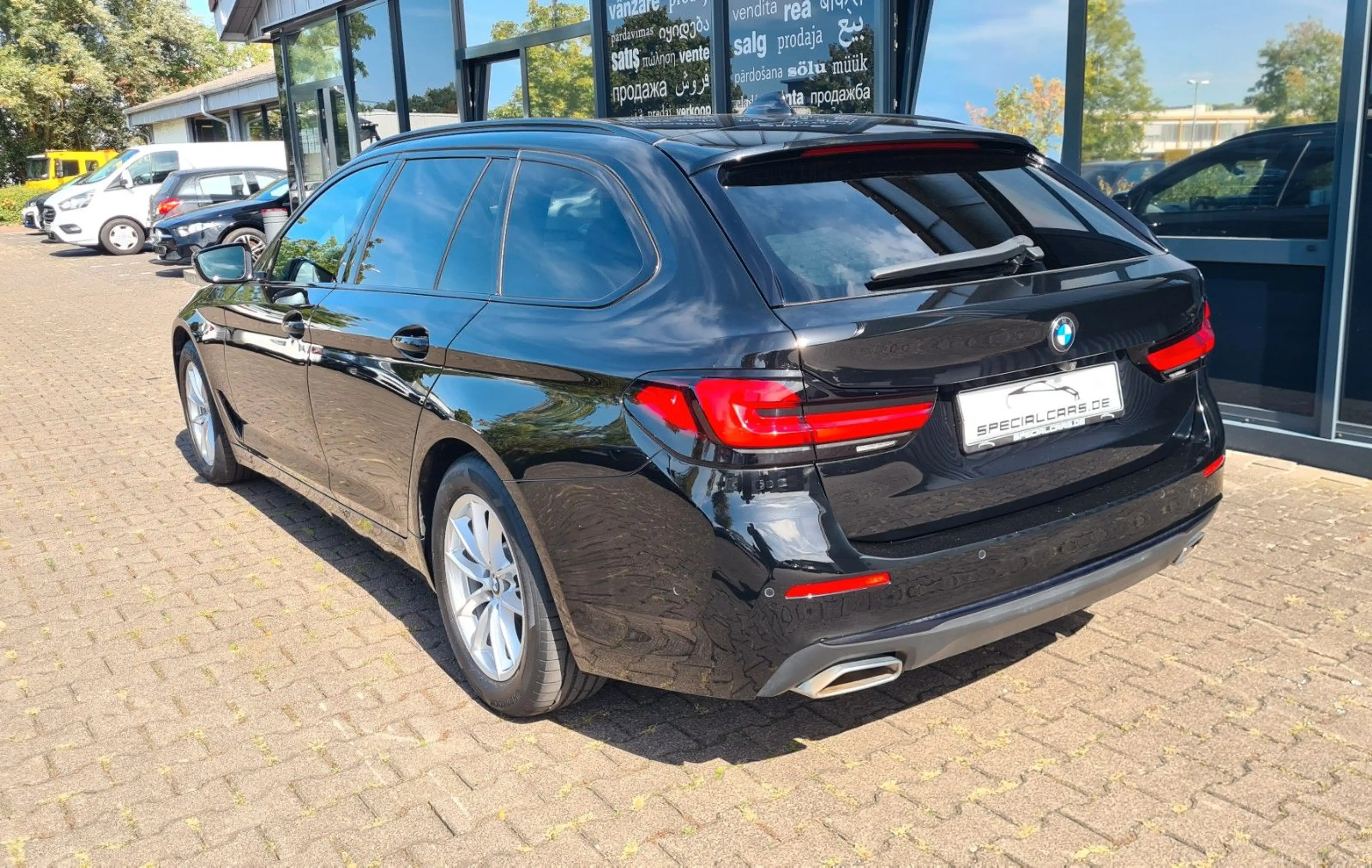 BMW 520 d Touring - SHADOW - ACC - HUD - 8 x ALU — photo 5