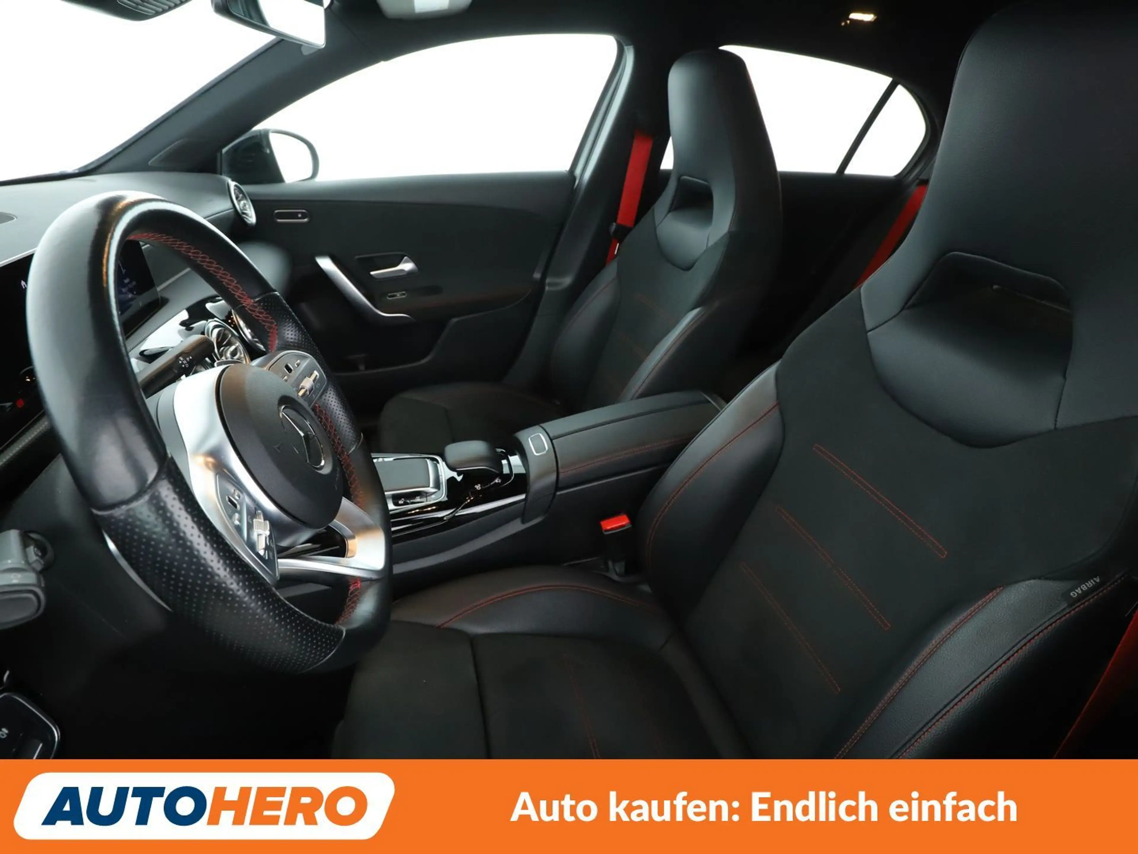 Mercedes-Benz A 35 AMG A 35 AMG 4Matic — photo 10