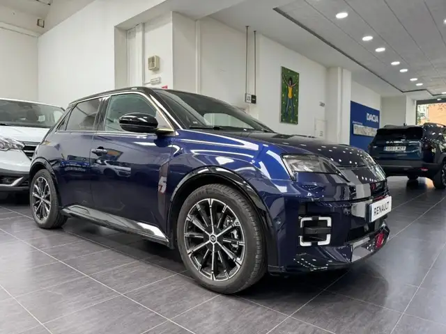 Renault R 5 150 Comfort Range Iconic Five