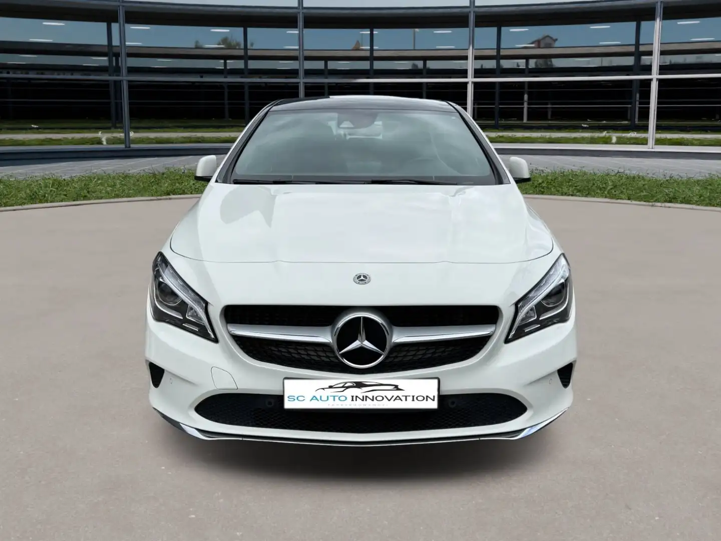 Mercedes-Benz CLA 200 Shooting Brake+Urban+LED+SHZ+Tempo+ Weiß - 2