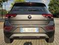 Volkswagen T-Roc 2022 T-Roc 1.0 tsi Life 110cv Gris - thumbnail 4
