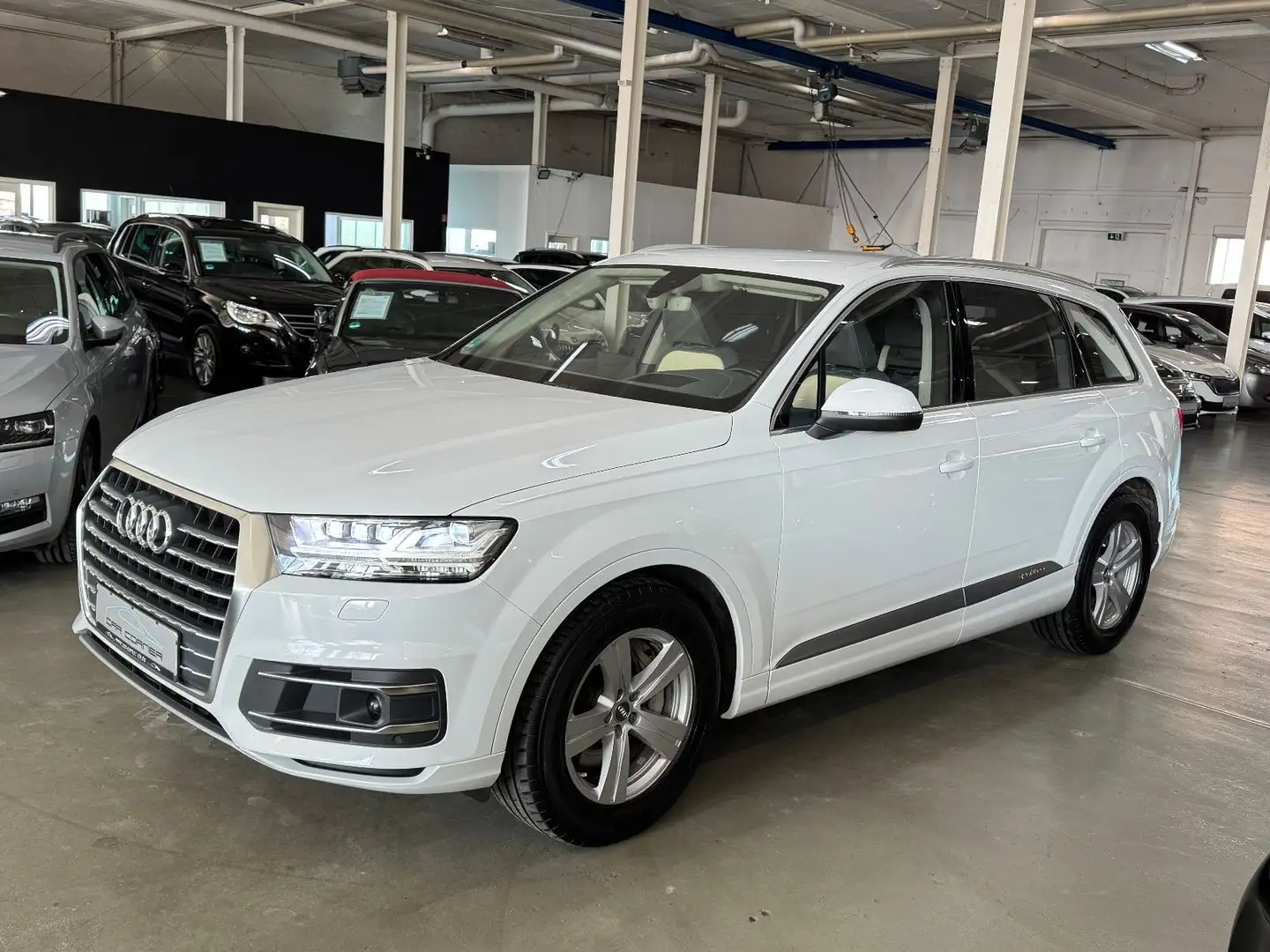 Audi Q7 3.0 TFSI QUATTRO AUDI EXCLUSIVE UPE 112.000 € Weiß - 1