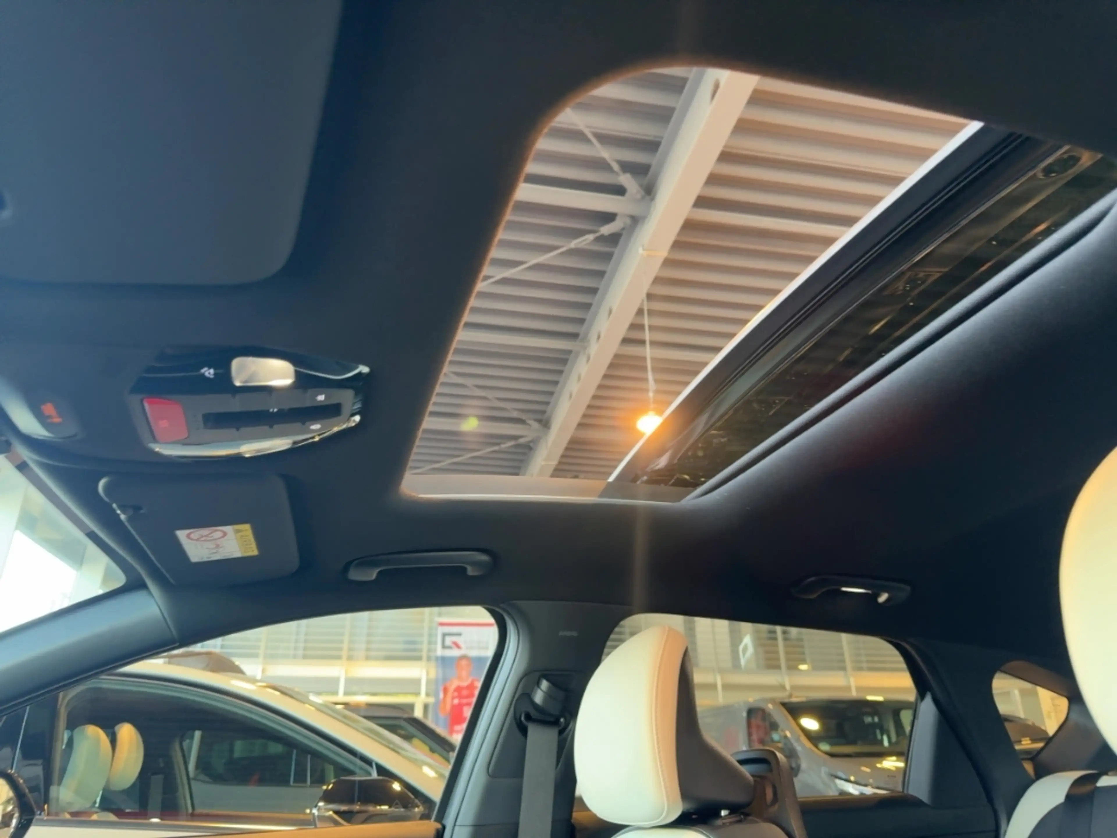 Kia K4 1.6 T-GDI 150PS Glasdach/Harman&Kardon/HuD/360° — photo 13