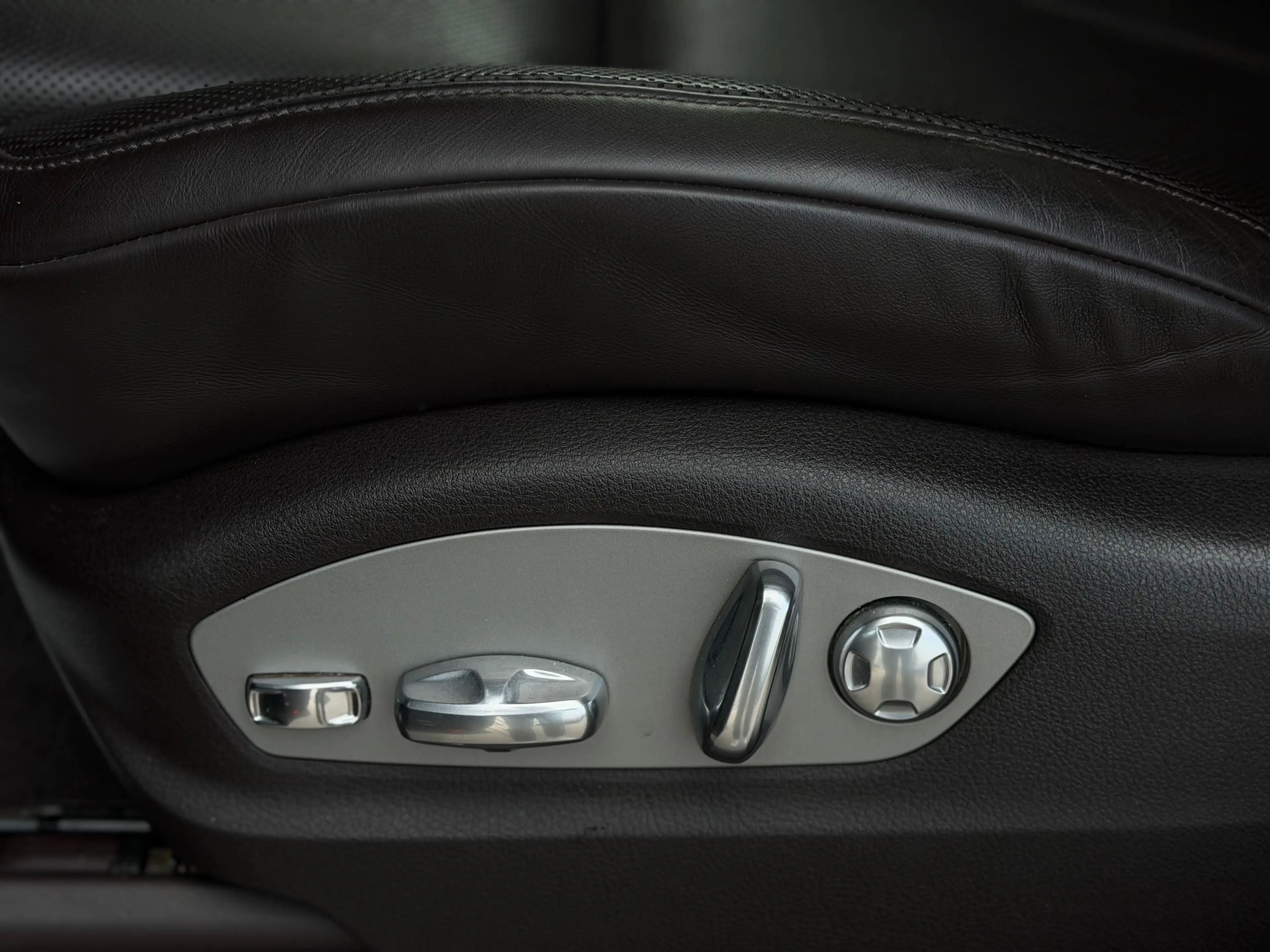 Porsche Cayenne Cayenne II 3,0 Diesel Aut. //MEGA ANGEBOT// PANO/LEDER/MEMORY/RÜCKFAHRKAMERA — photo 11