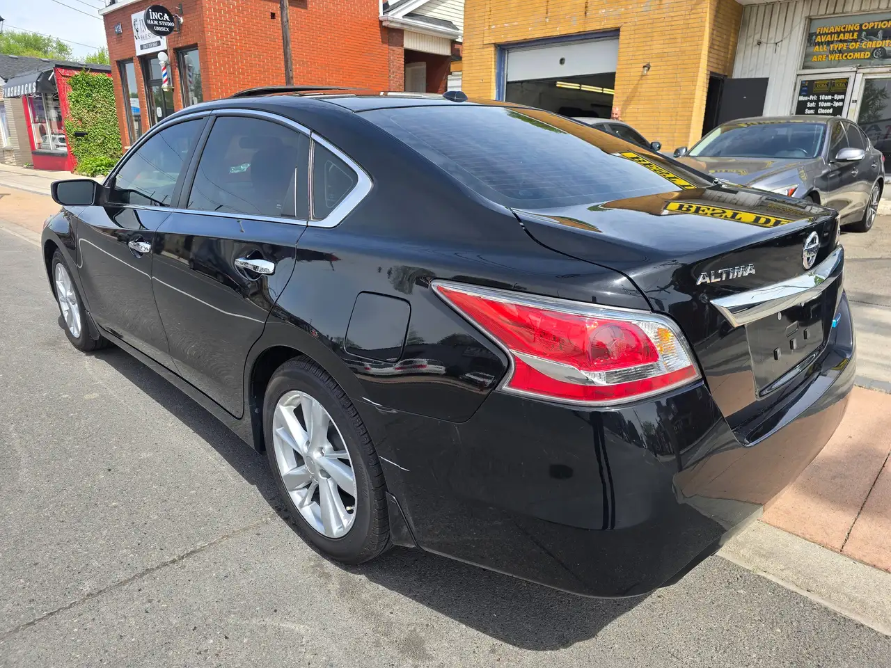 Nissan Altima снимка Nissan Altima