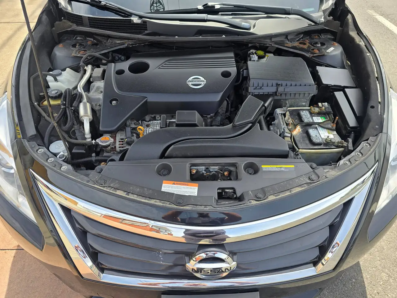 Nissan Altima снимка Nissan Altima