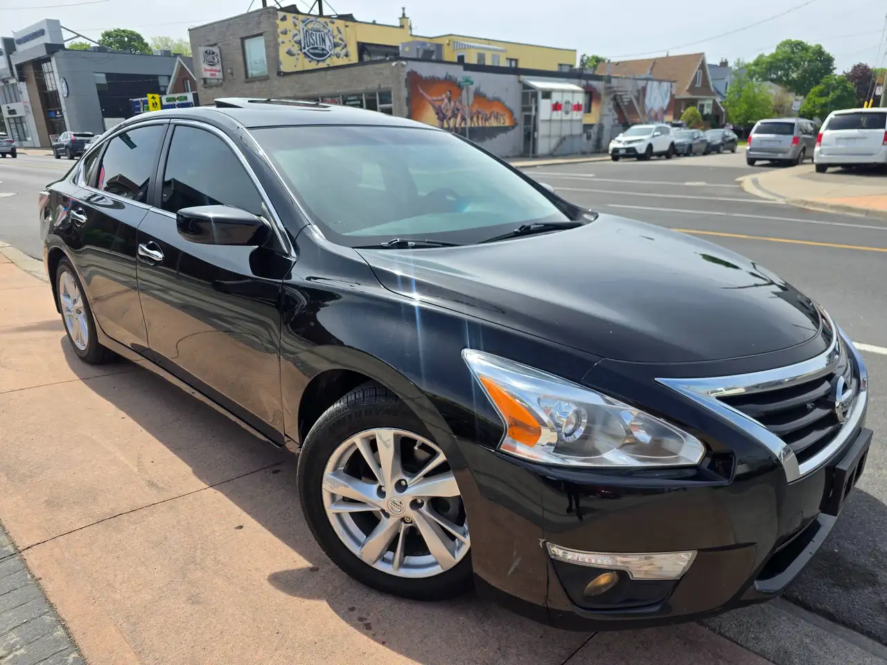 Nissan Altima снимка Nissan Altima