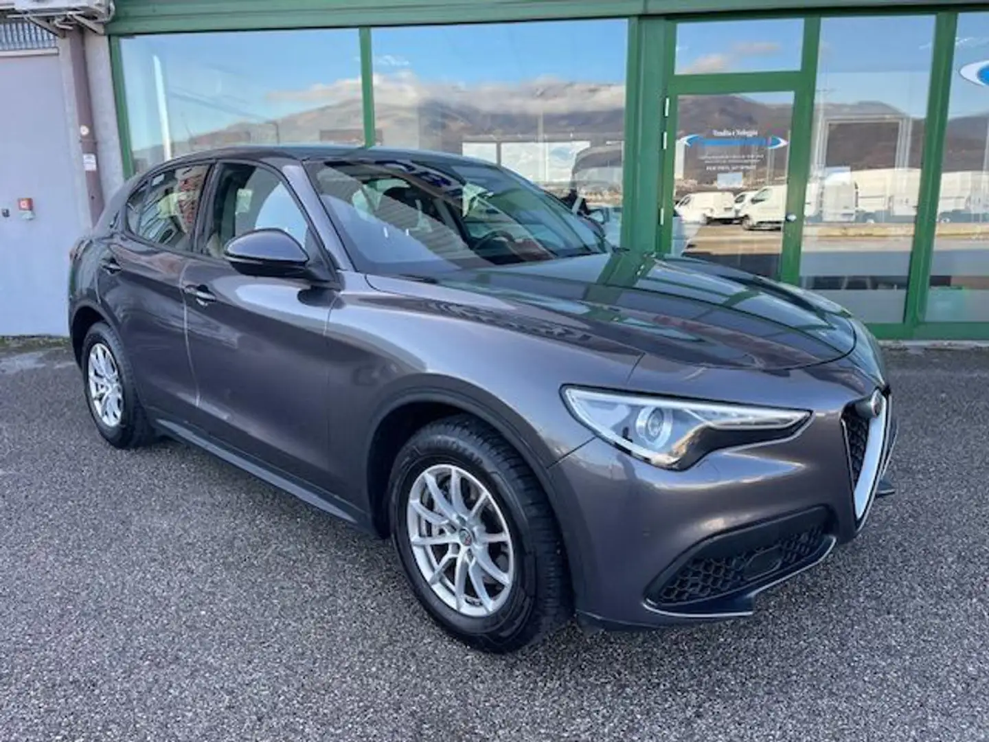 Alfa Romeo Stelvio 2.2 Turbodiesel 160 CV AT8 RWD PELLE TOTALE Grau - 1