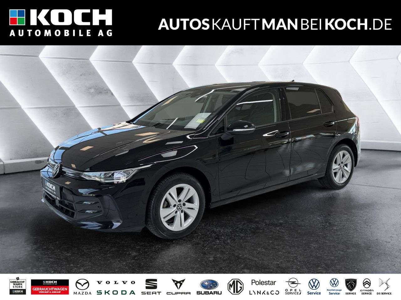 Volkswagen Golf 2025 — 1.5 TSI DSG Life LED PDC ACC SHZ CARPLAY LM