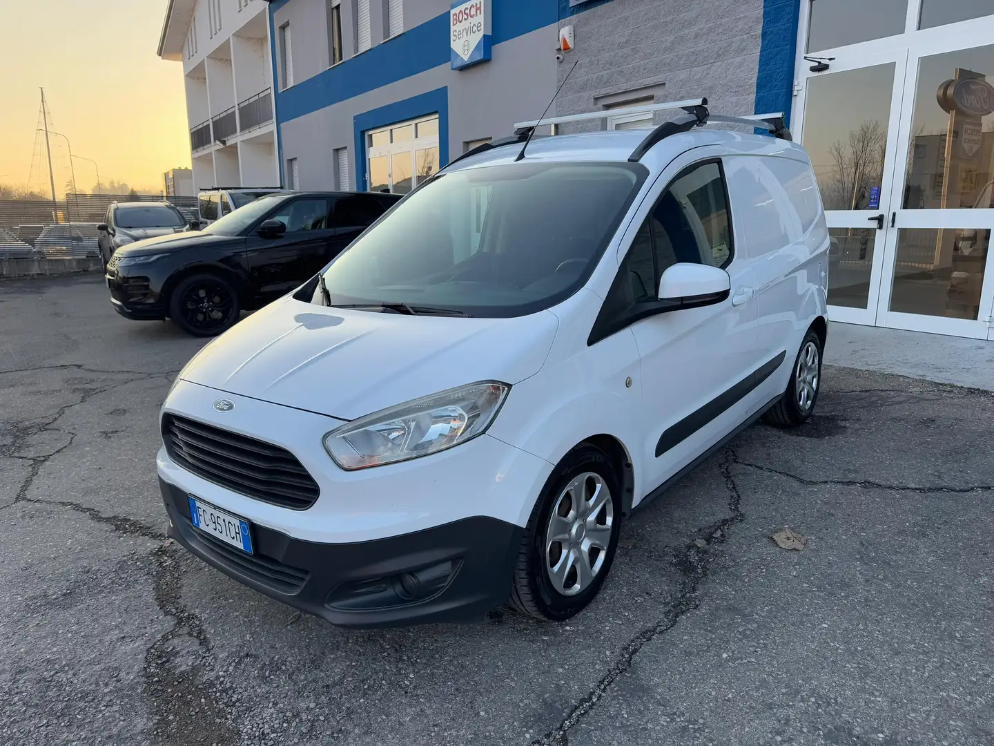 Ford Transit Courier 1.5 TDCi 75CV Van Trend Bianco - 1