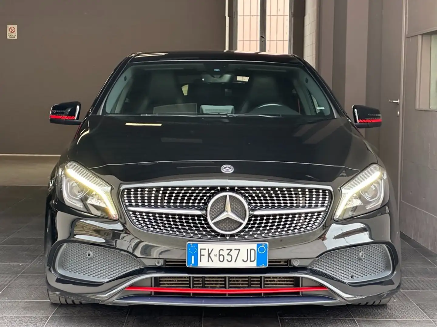 Mercedes-Benz A 250 Classe A 250 Supersport 4matic Autom 218cv Noir - 2