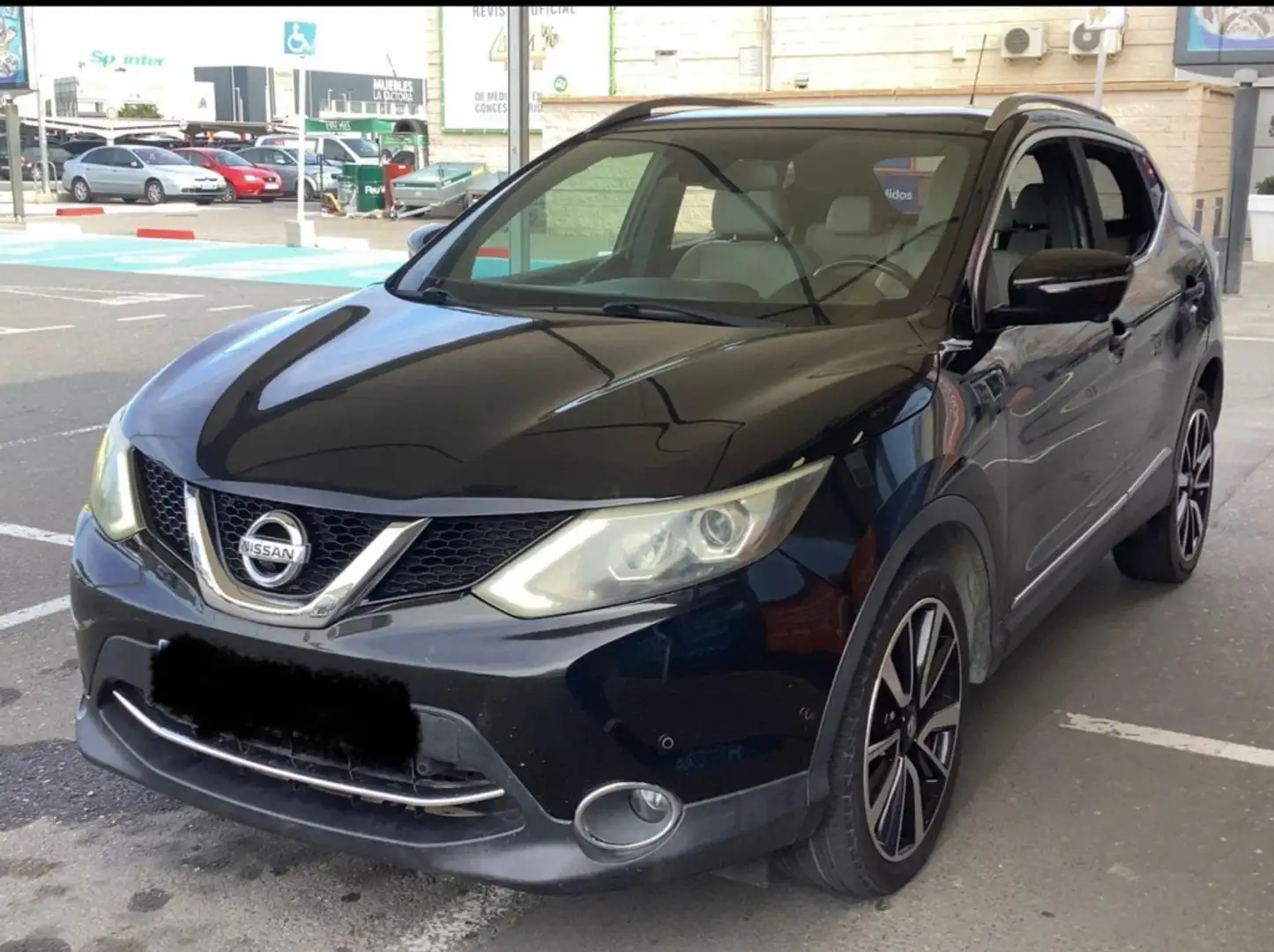 Nissan Qashqai 1.6dCi Premier Limited Ed. 4x4 Schwarz - 1