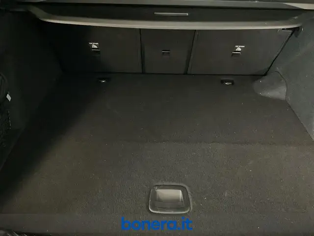 BMW X3 view 13