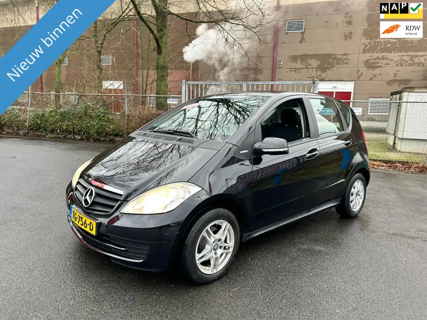 Mercedes-Benz A 160 BlueEFFICIENCY Classic Zwart - 1