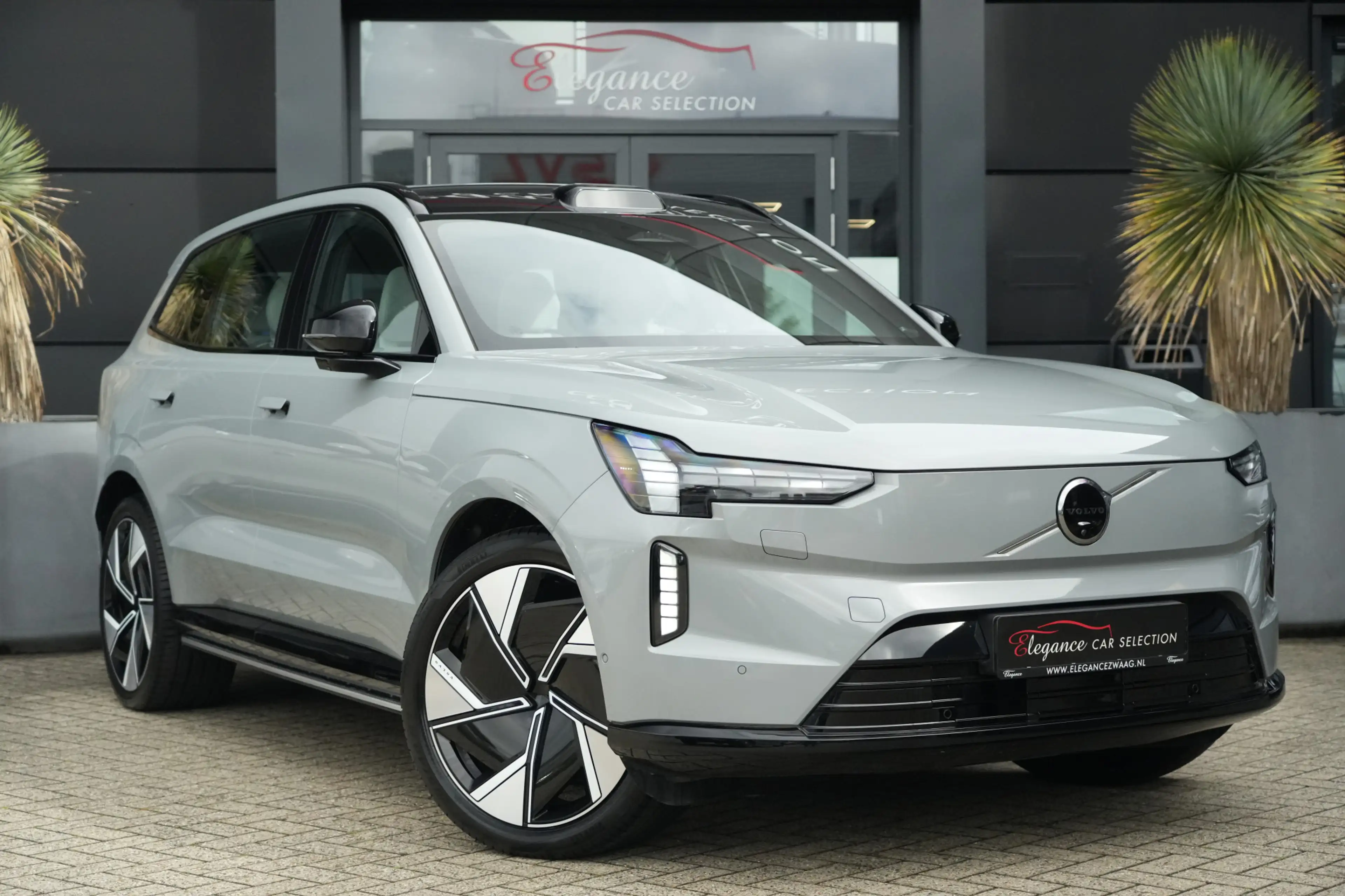 Volvo EX90 Twin Motor Ultra 7p. 111 kWh 408pk Panoramadak/Pil — photo 8