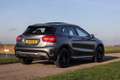 Mercedes-Benz GLA 180 AMG ✅ Pano ✅ Xenon ✅ Sportstoelen Gris - thumbnail 31