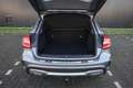 Mercedes-Benz GLA 180 AMG ✅ Pano ✅ Xenon ✅ Sportstoelen Gris - thumbnail 17