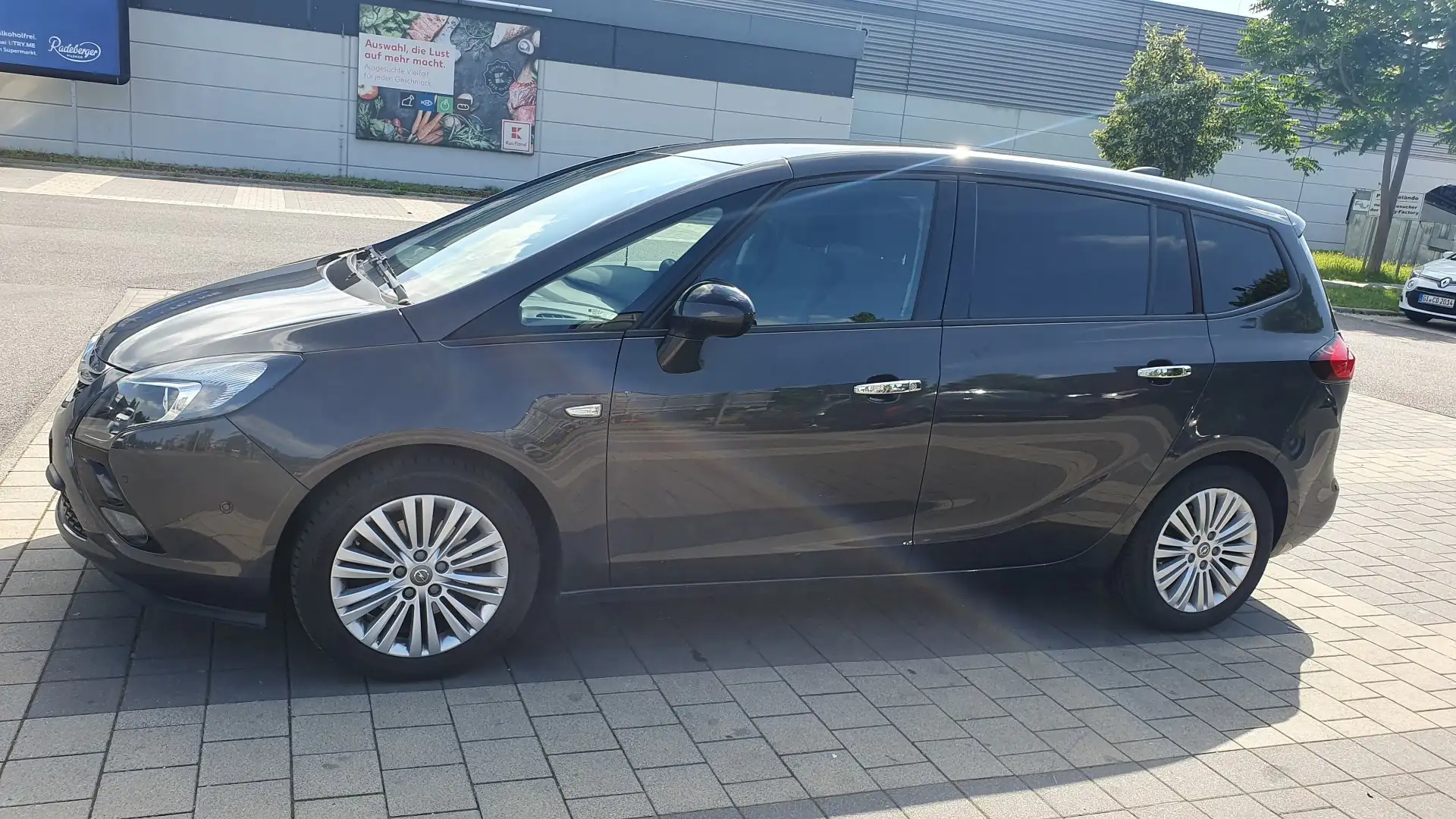 Opel Zafira Tourer Edition - 2