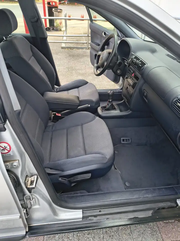 Audi A3 5p 1.6 Ambiente 102cv, foto 10
