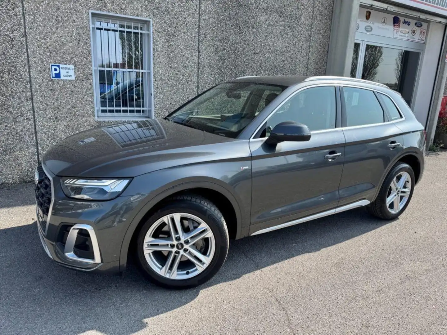 Audi Q5 40 TDI 204 CV quattro S tronic S line"VIRTUAL" Gris - 1