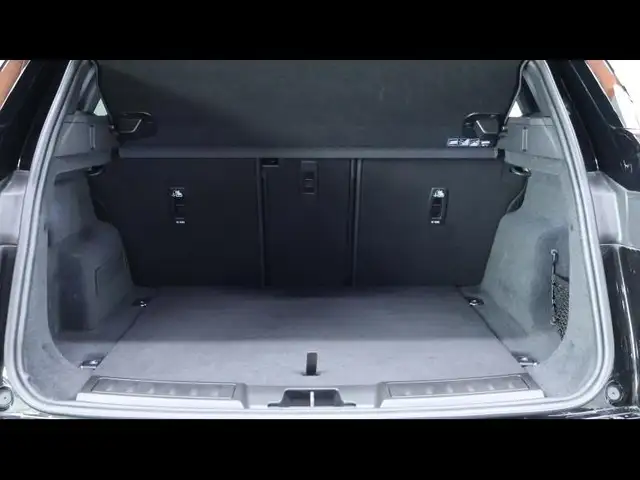 Land Rover Range Rover Evoque view 7