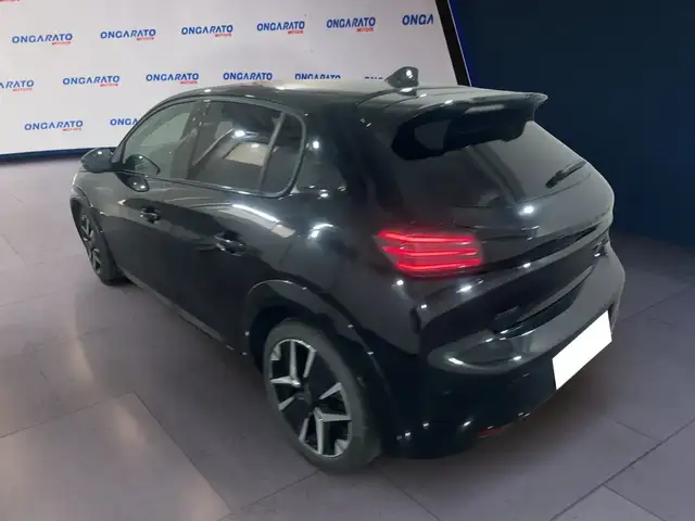 Peugeot 208 view 6