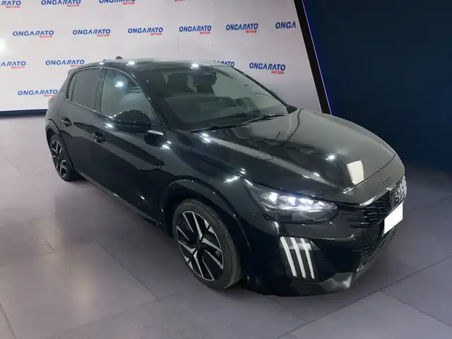 Peugeot 208 view 3