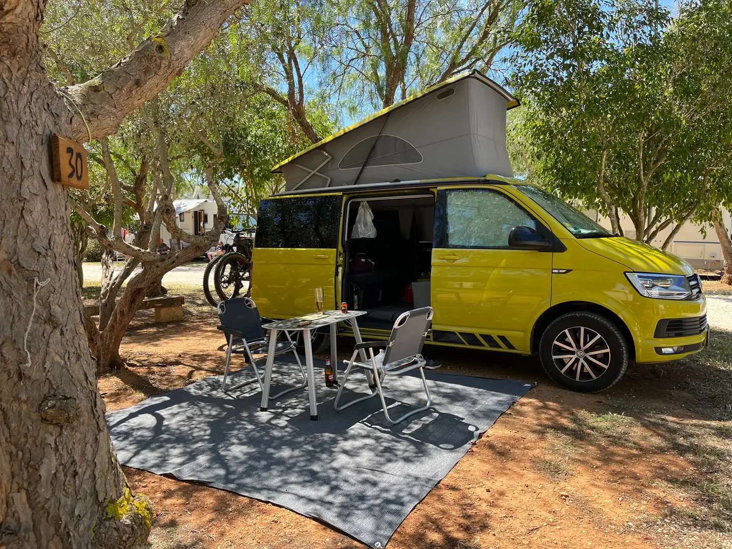 Volkswagen T6 California Beach Edition 4M DSG Gelb - 1