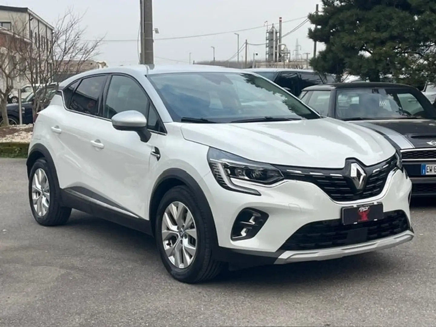 Renault Captur Plug-in Hybrid E-Tech 160 CV Intens Bianco - 2