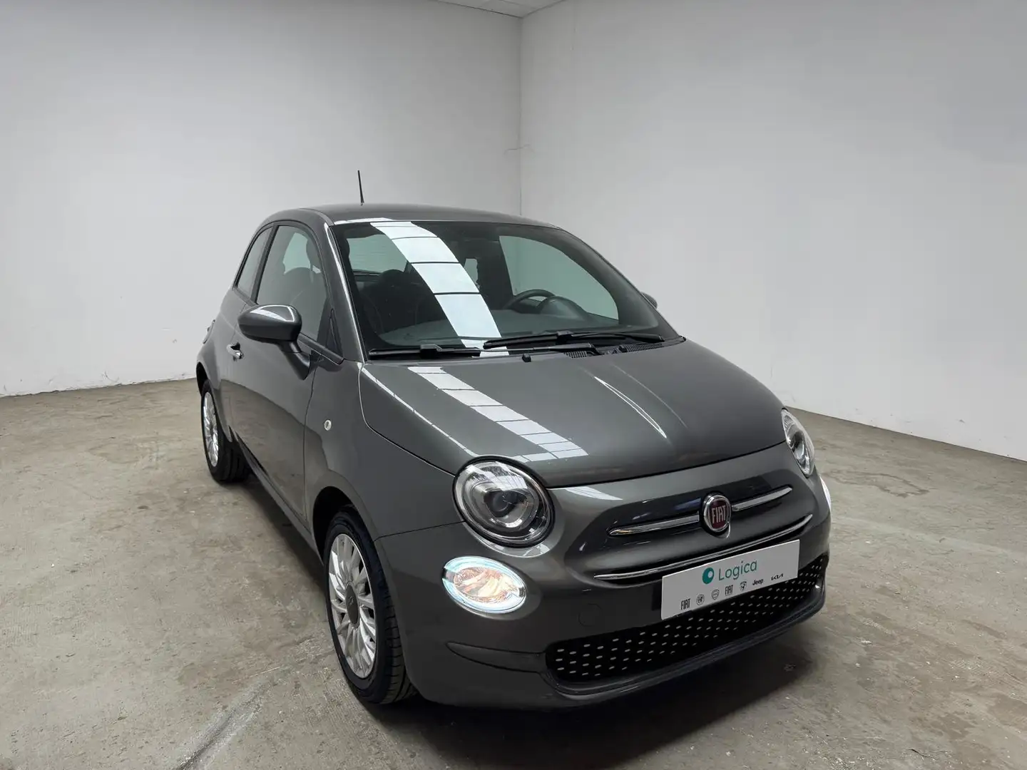 Fiat 500 1.0 FireFly Hybrid Lounge Grijs - 1