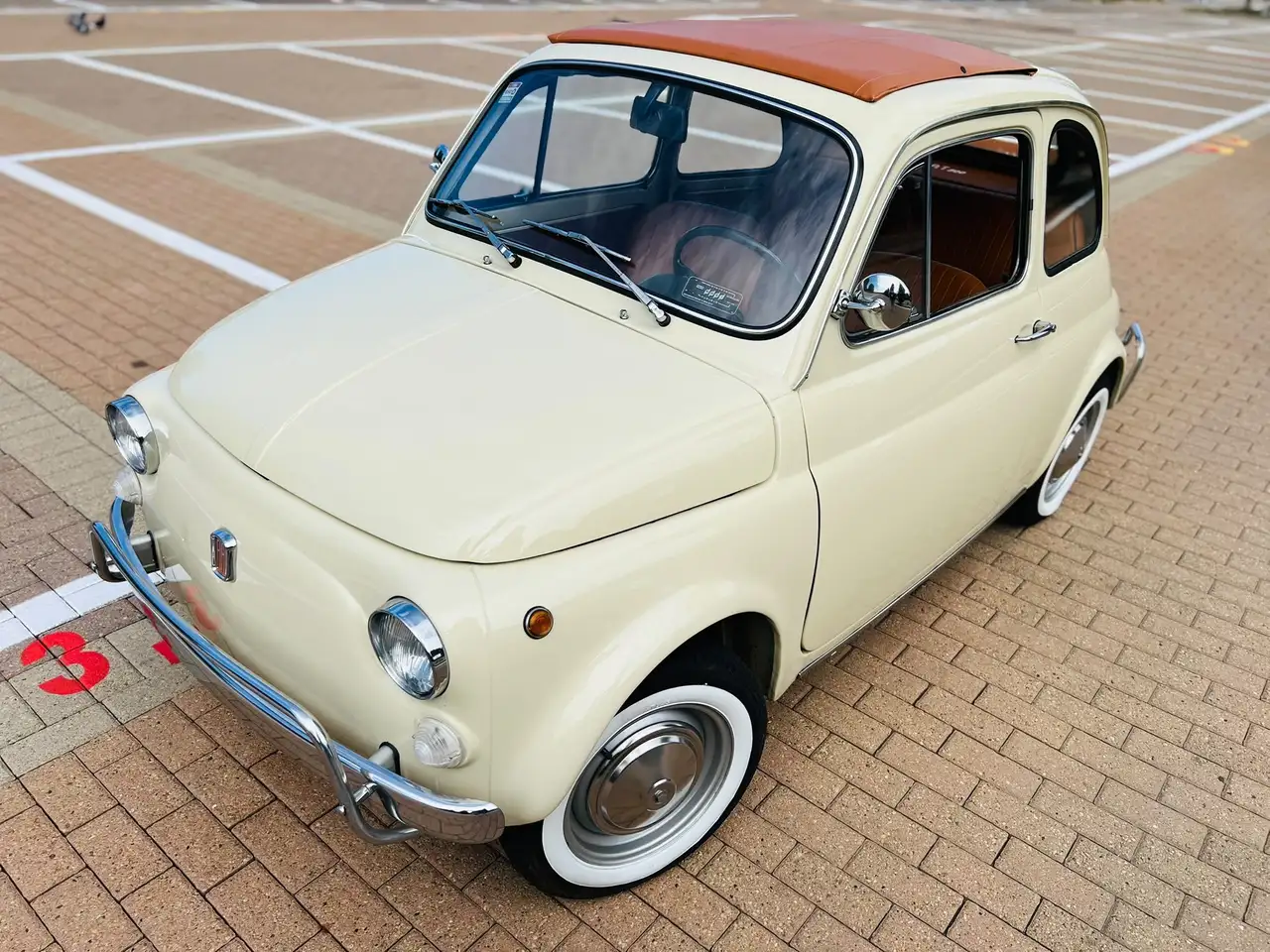 Fiat 500L, foto 1