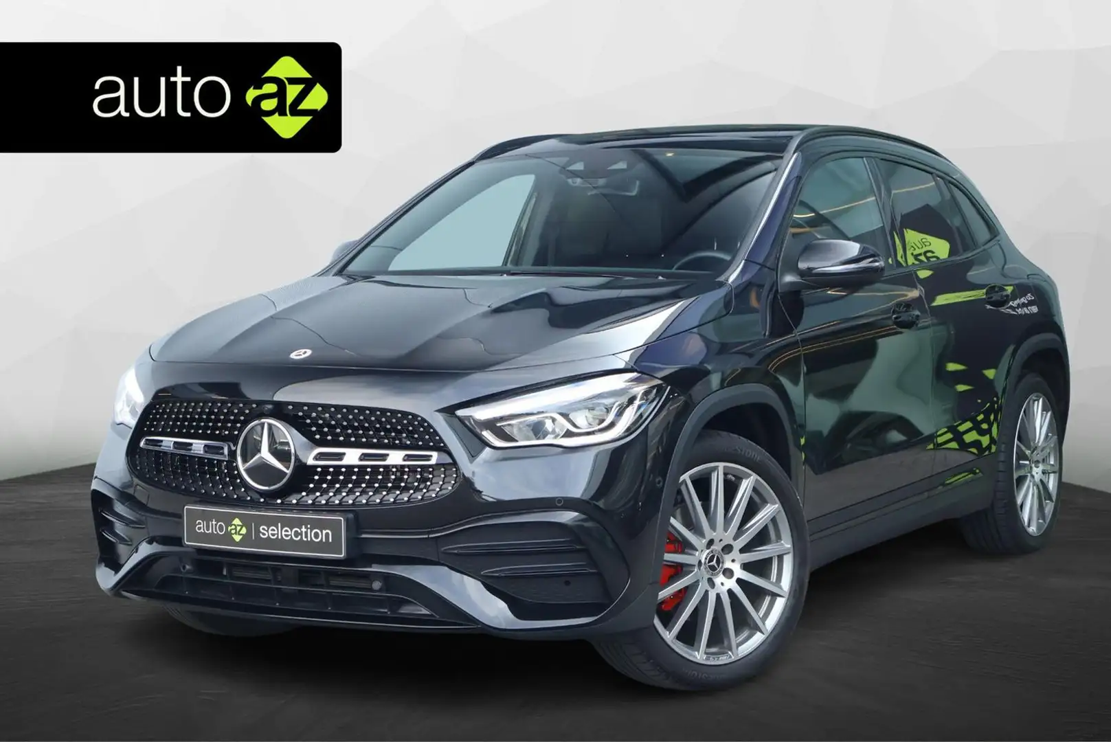 Mercedes-Benz GLA 250 e AMG Line Schwarz - 1