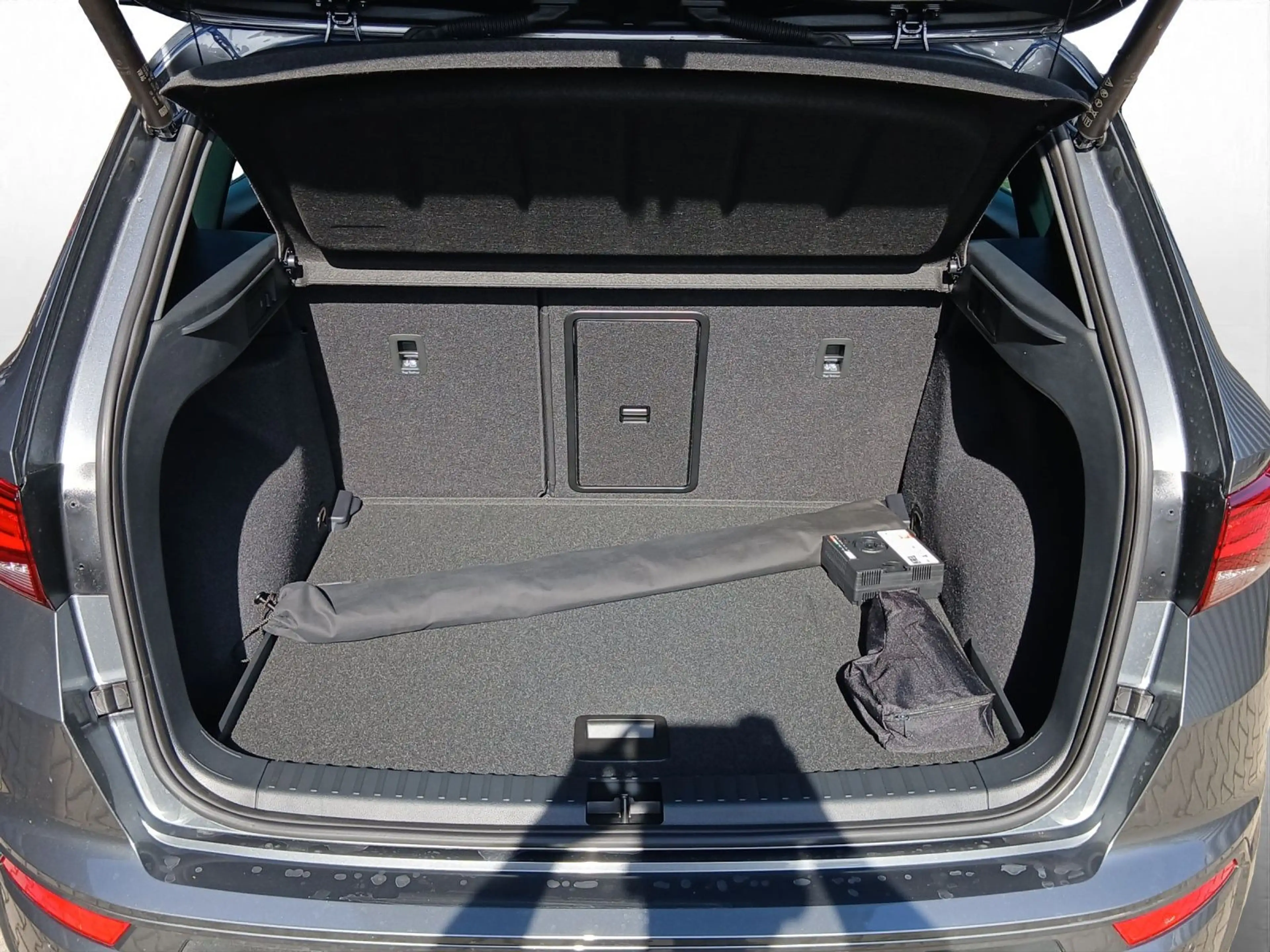 CUPRA Ateca VZ 2.0 TSI 221 kW (300 PS) *AHK*DSG*SH* — photo 9