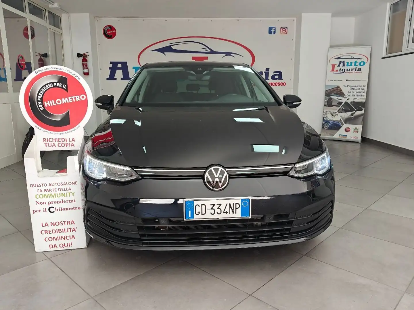 Volkswagen Golf 1.5 TSI EVO ACT Life Noir - 2