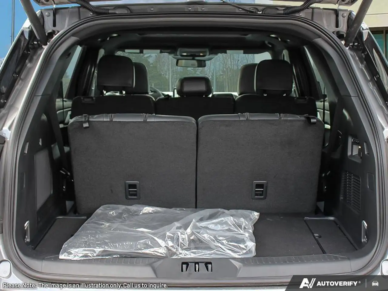 Ford Explorer photo Ford Explorer