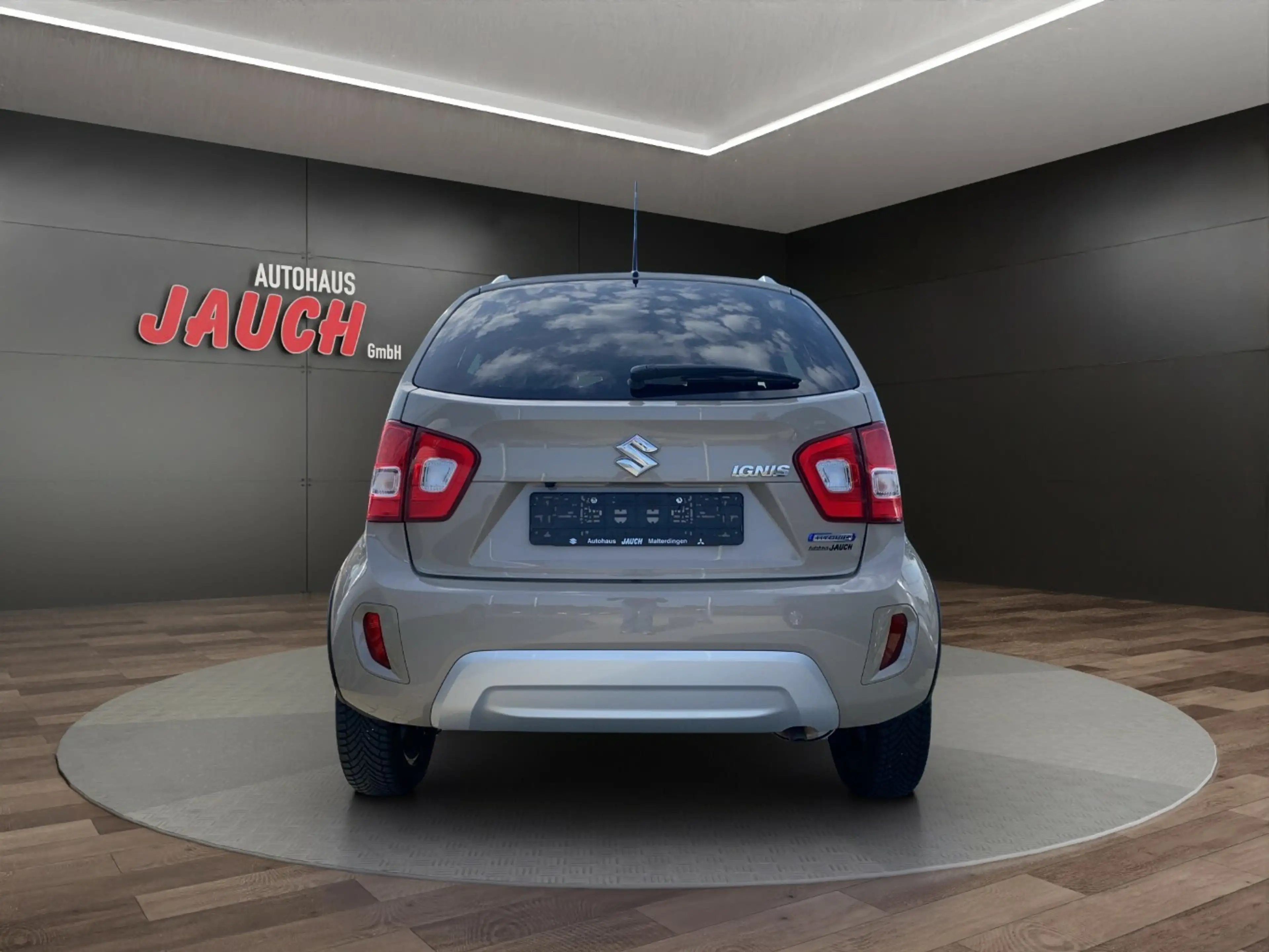 Suzuki Ignis Comfort CVT Hybrid — photo 3