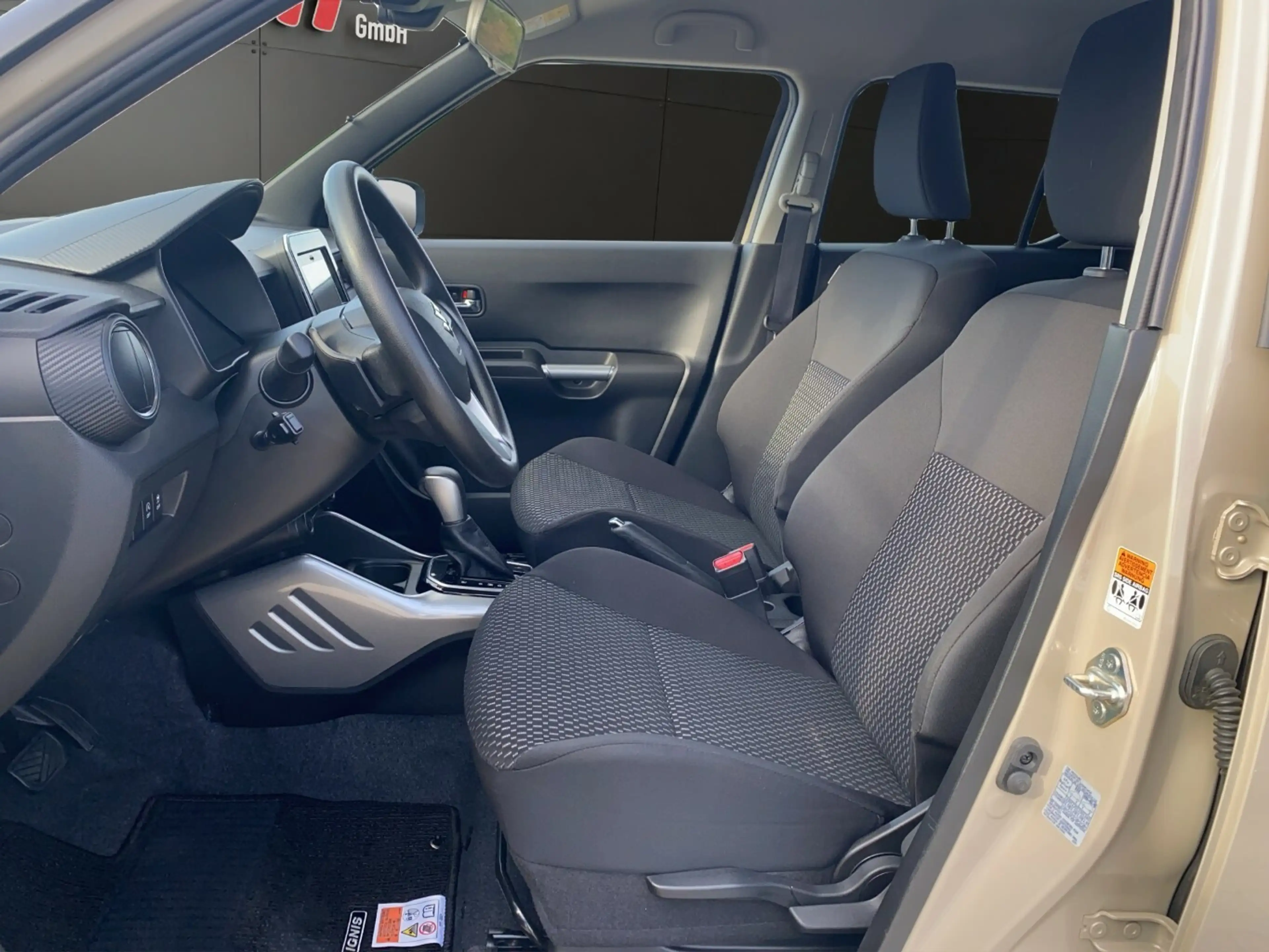 Suzuki Ignis Comfort CVT Hybrid — photo 7