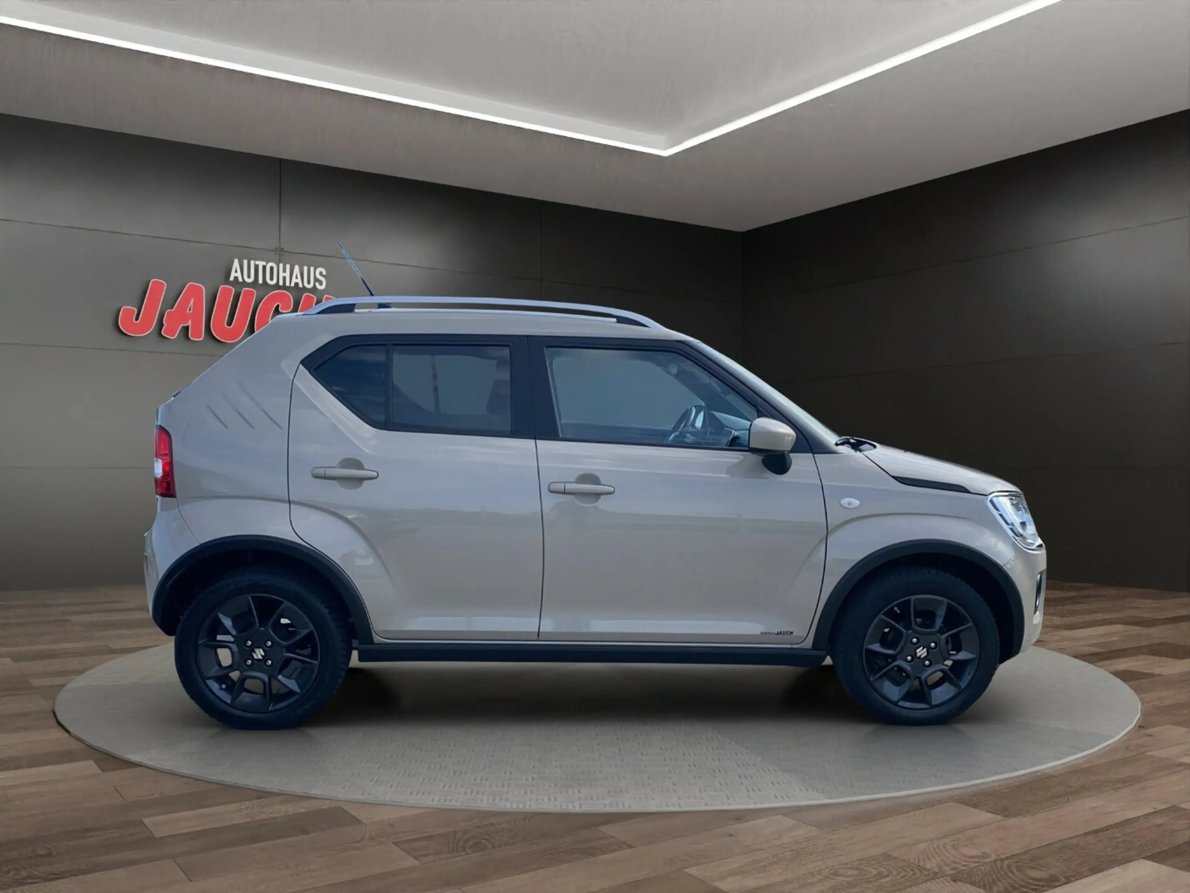 Suzuki Ignis Comfort CVT Hybrid — photo 4