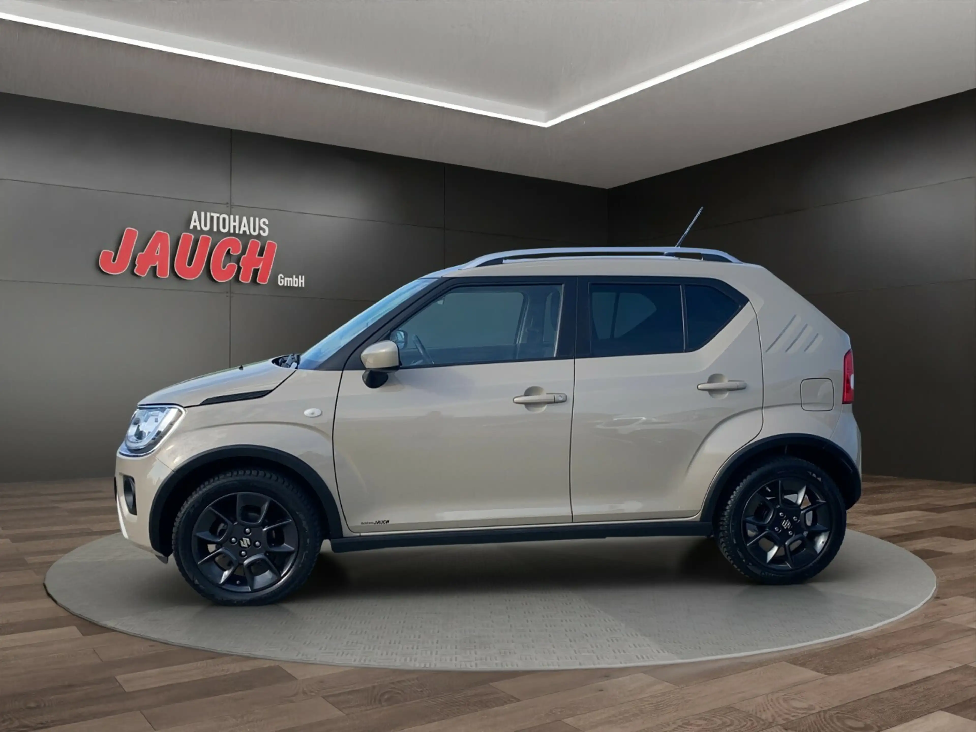 Suzuki Ignis Comfort CVT Hybrid — photo 2